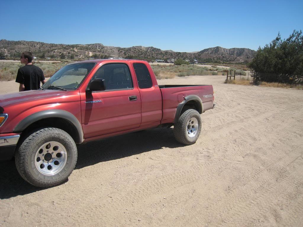 ThousandOaksandotherpics017_21644dfc7cf421c9a48ab77e0948ba08e6decbaa.jpg