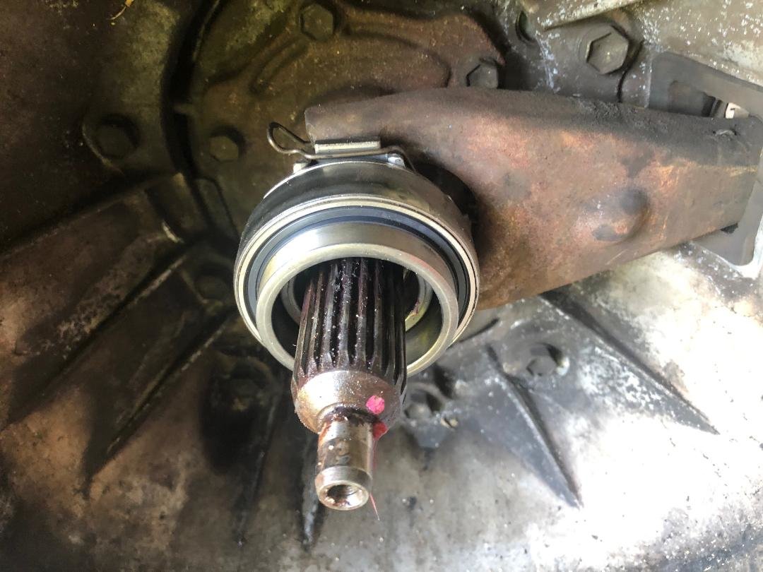 throw out bearing.jpg