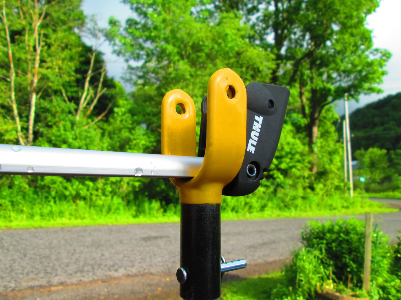 Thule Outrigger support.jpg