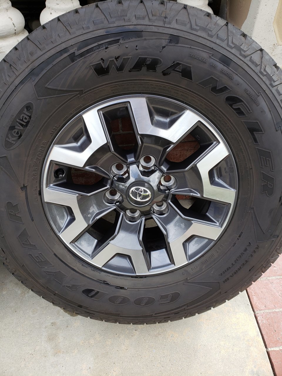 Tire 3.jpg