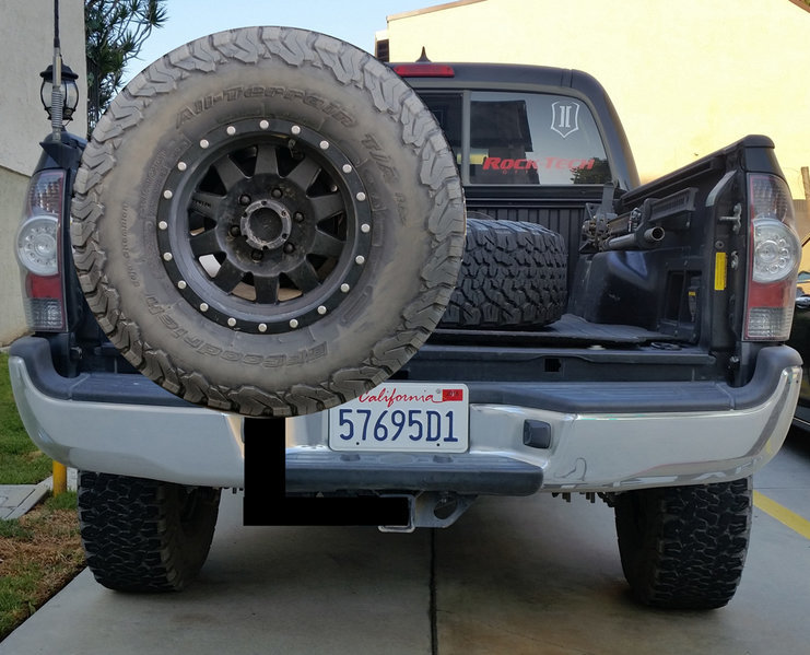 tire carrier 1.jpg