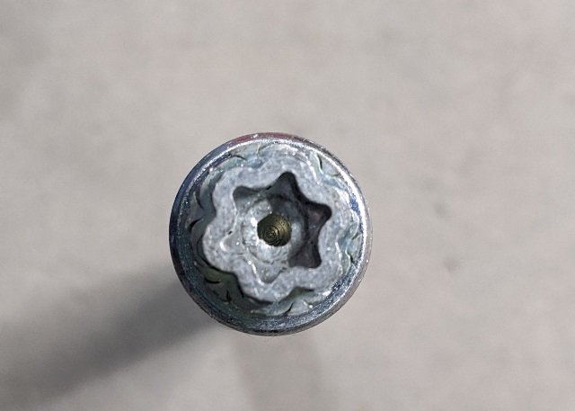 Tire Change Tools-Spare Tire Lock (2).jpg
