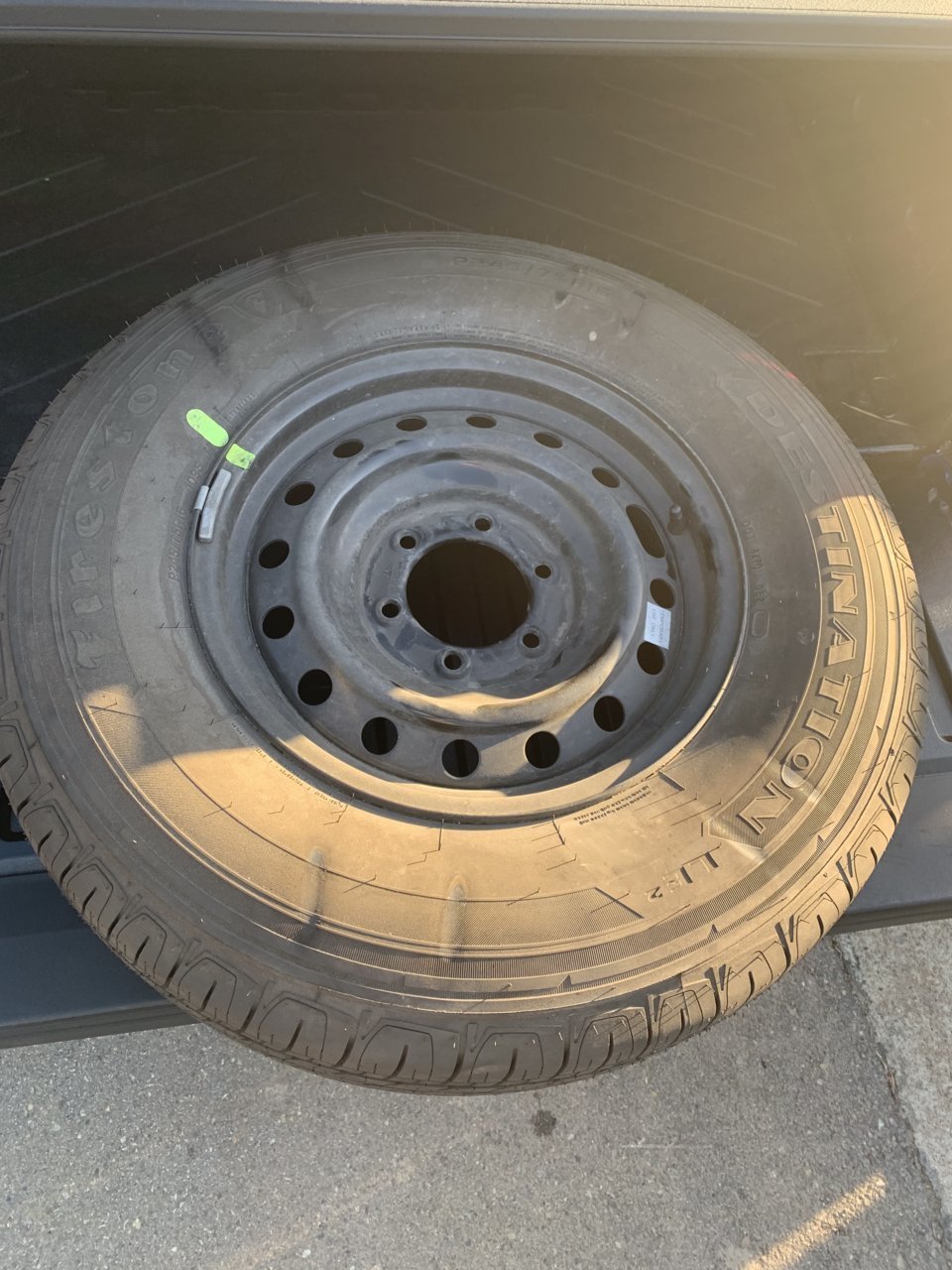 tire.jpg