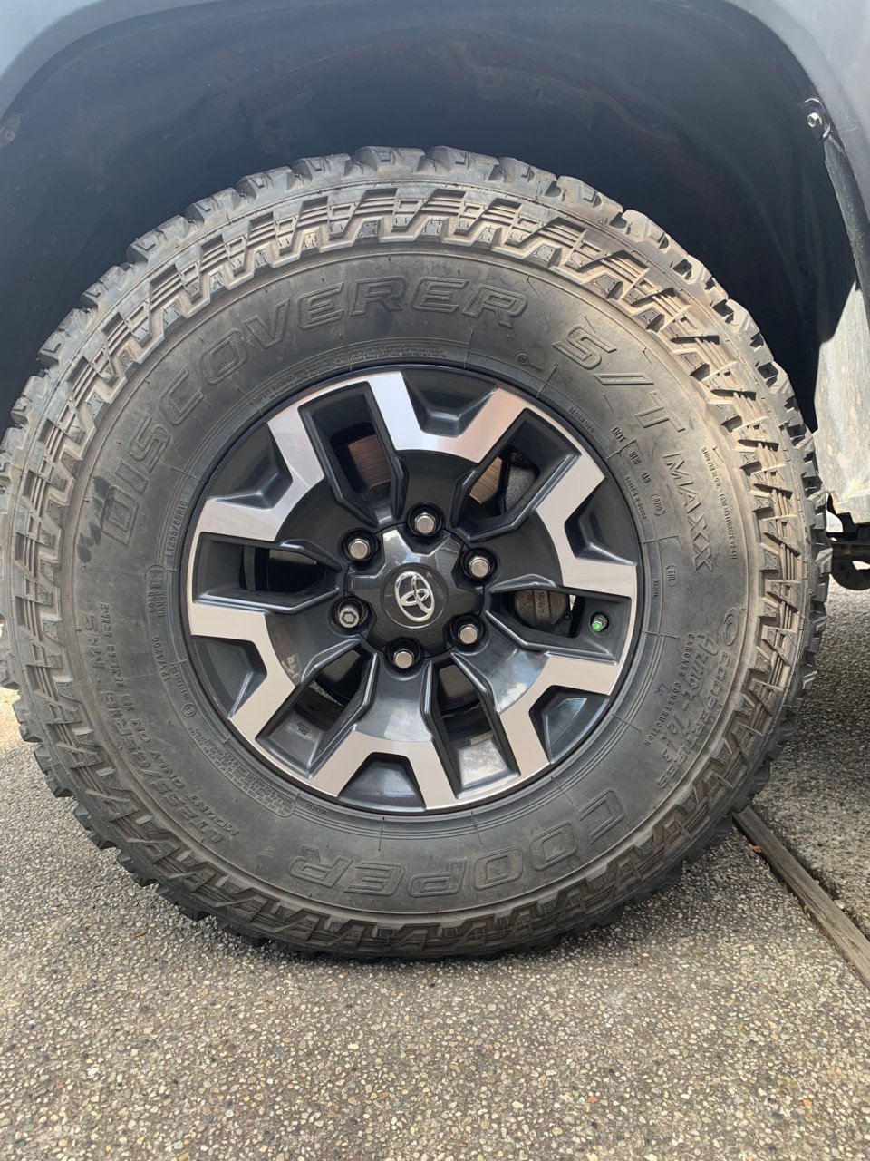 tire.jpg