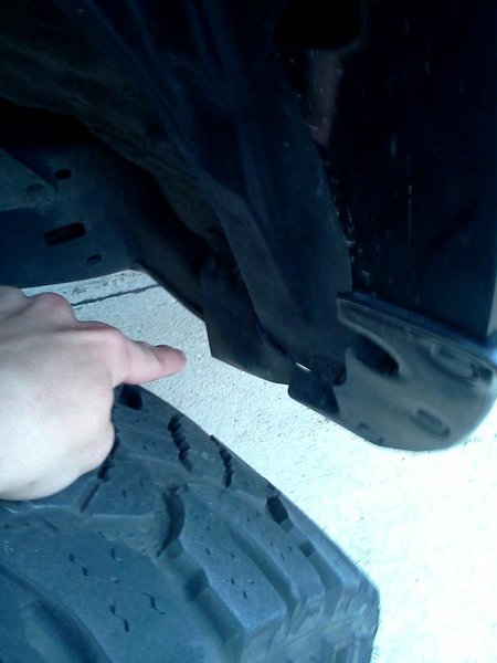 tire rub 2.jpg