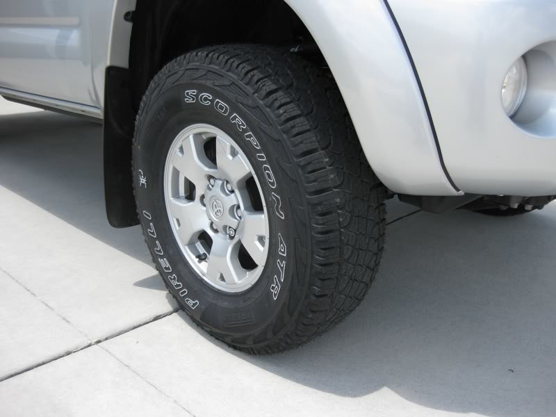 tire05_c0f15a266e820a446a2eaca2bd5841f3500ce2af.jpg