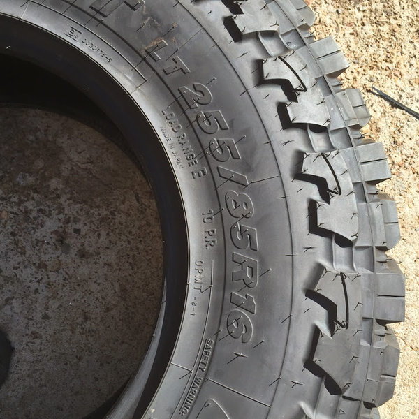 tire1.jpg