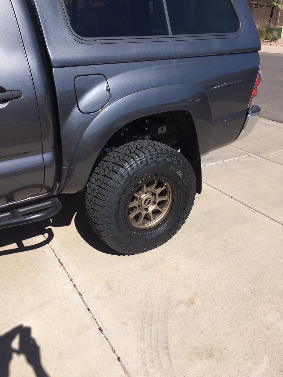 tire1.jpg
