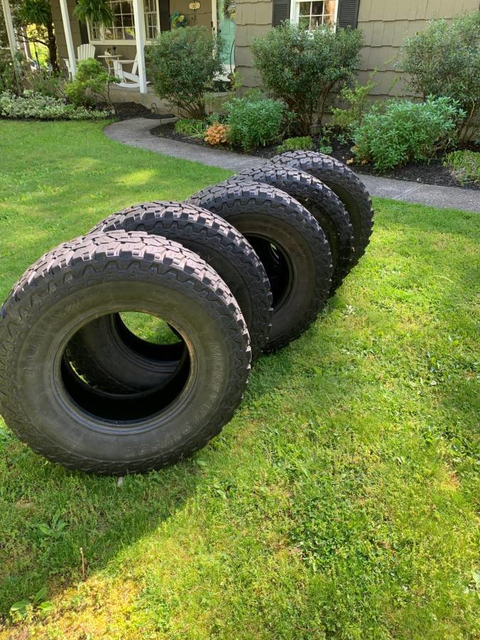 tire1.jpg