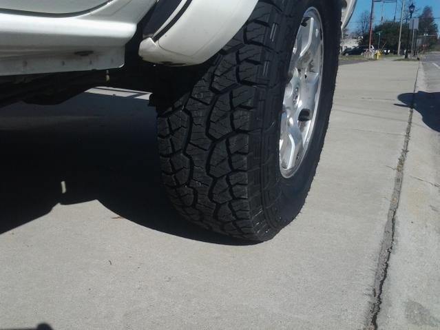tire2.jpg