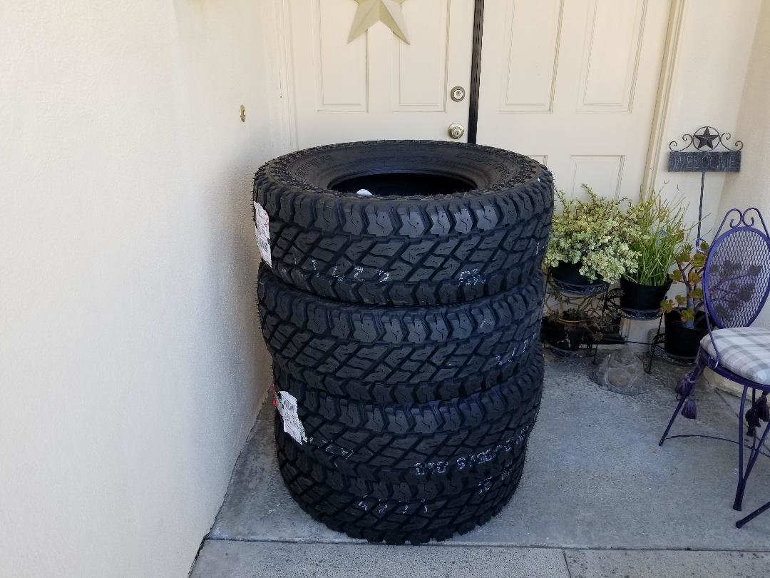 tire2.jpg