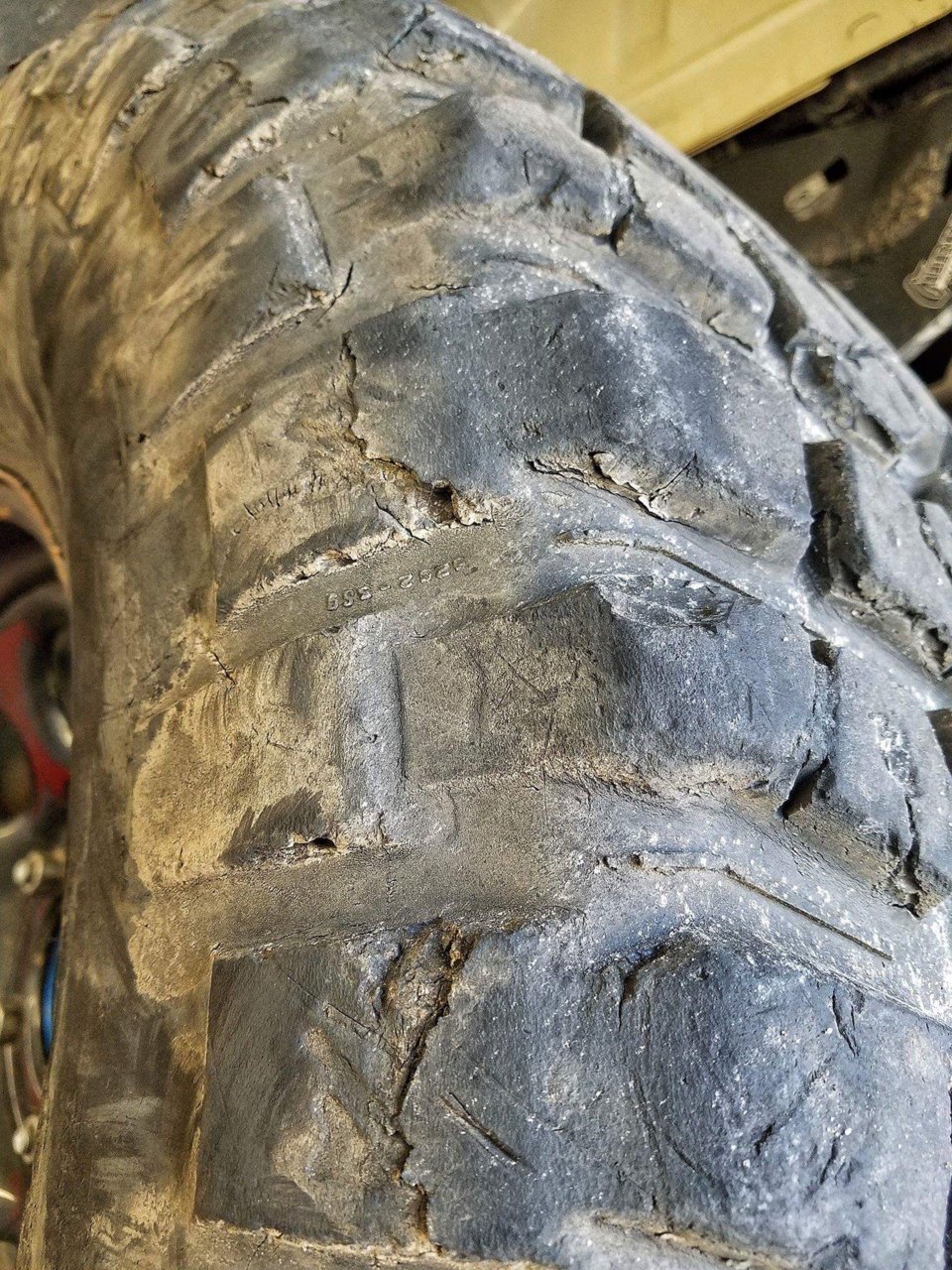 Tire2.jpg