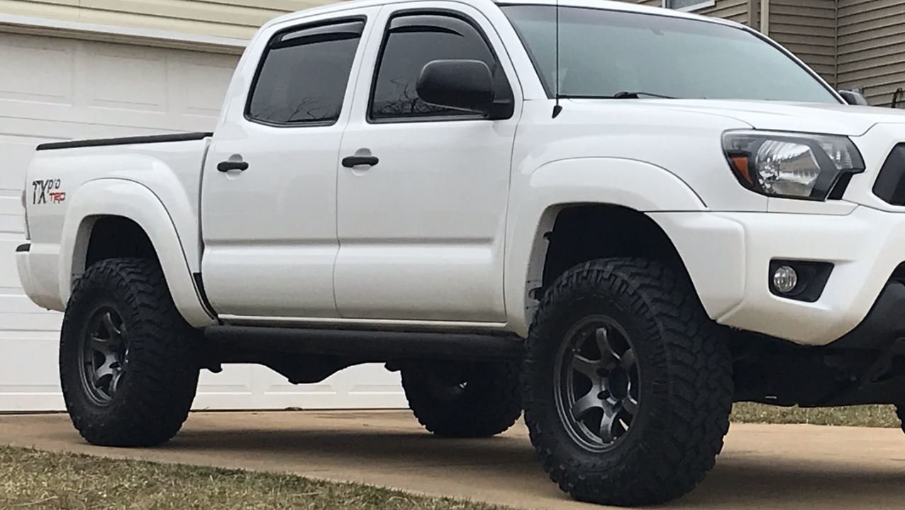 Tire2.jpg