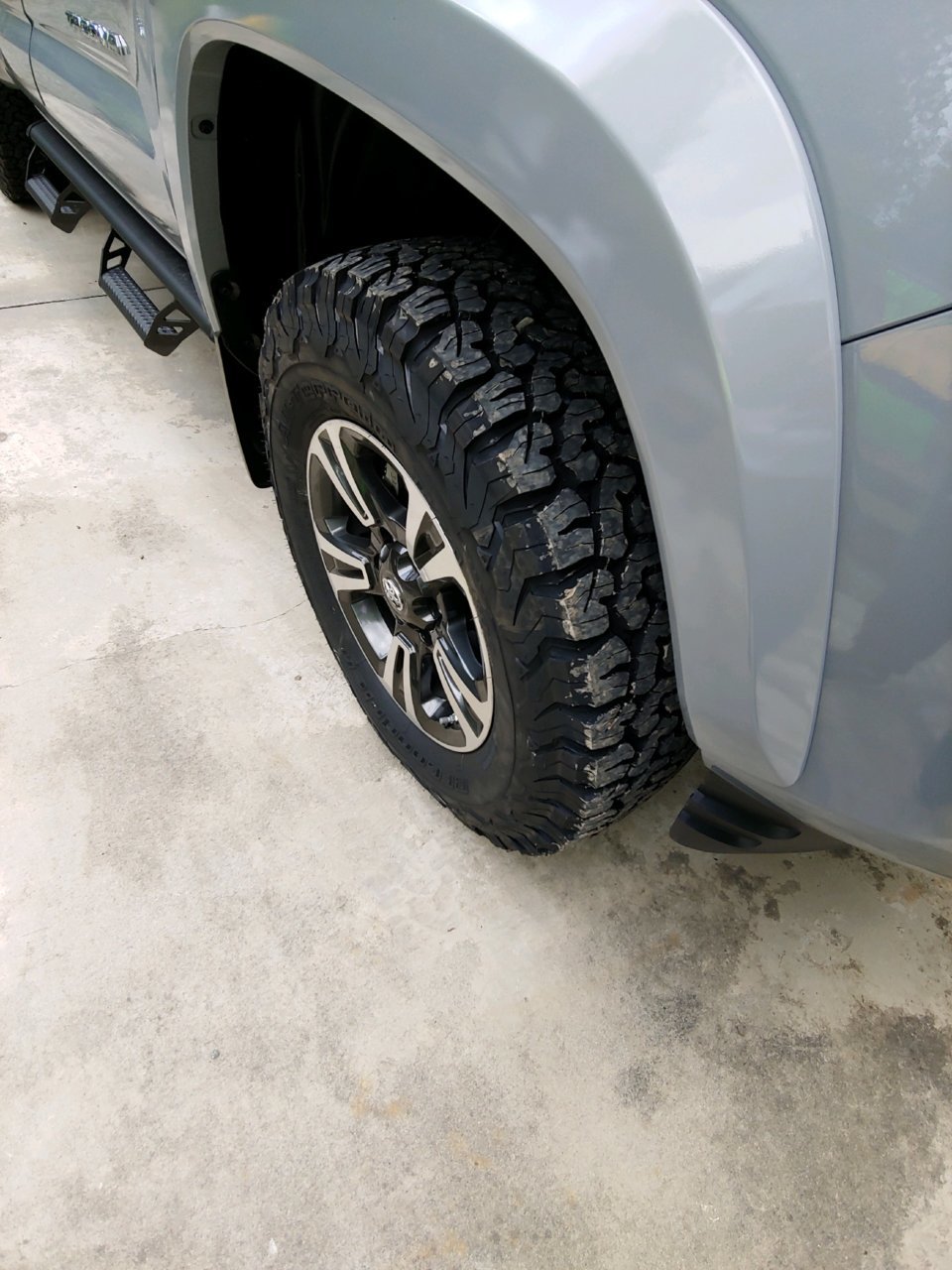 tire2.jpg