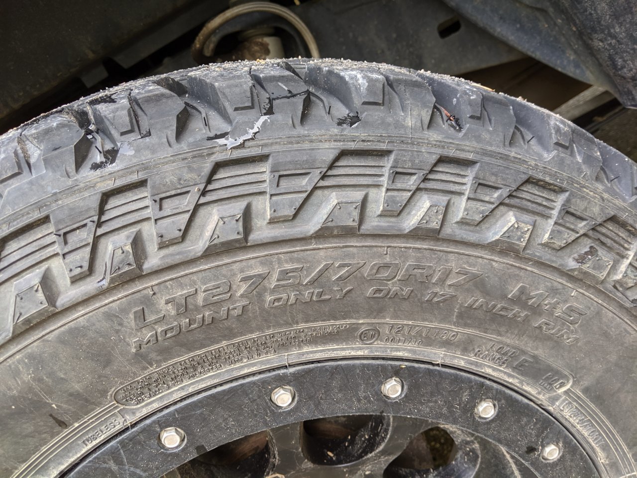 tire2.jpg