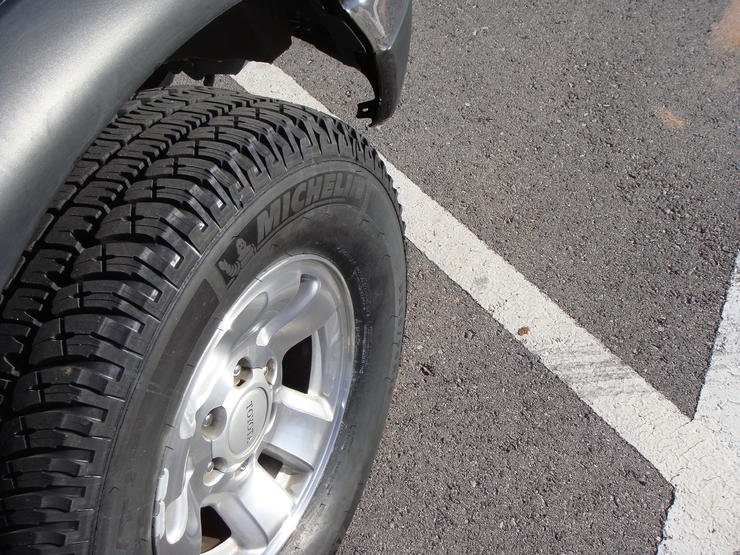 tire2.jpg