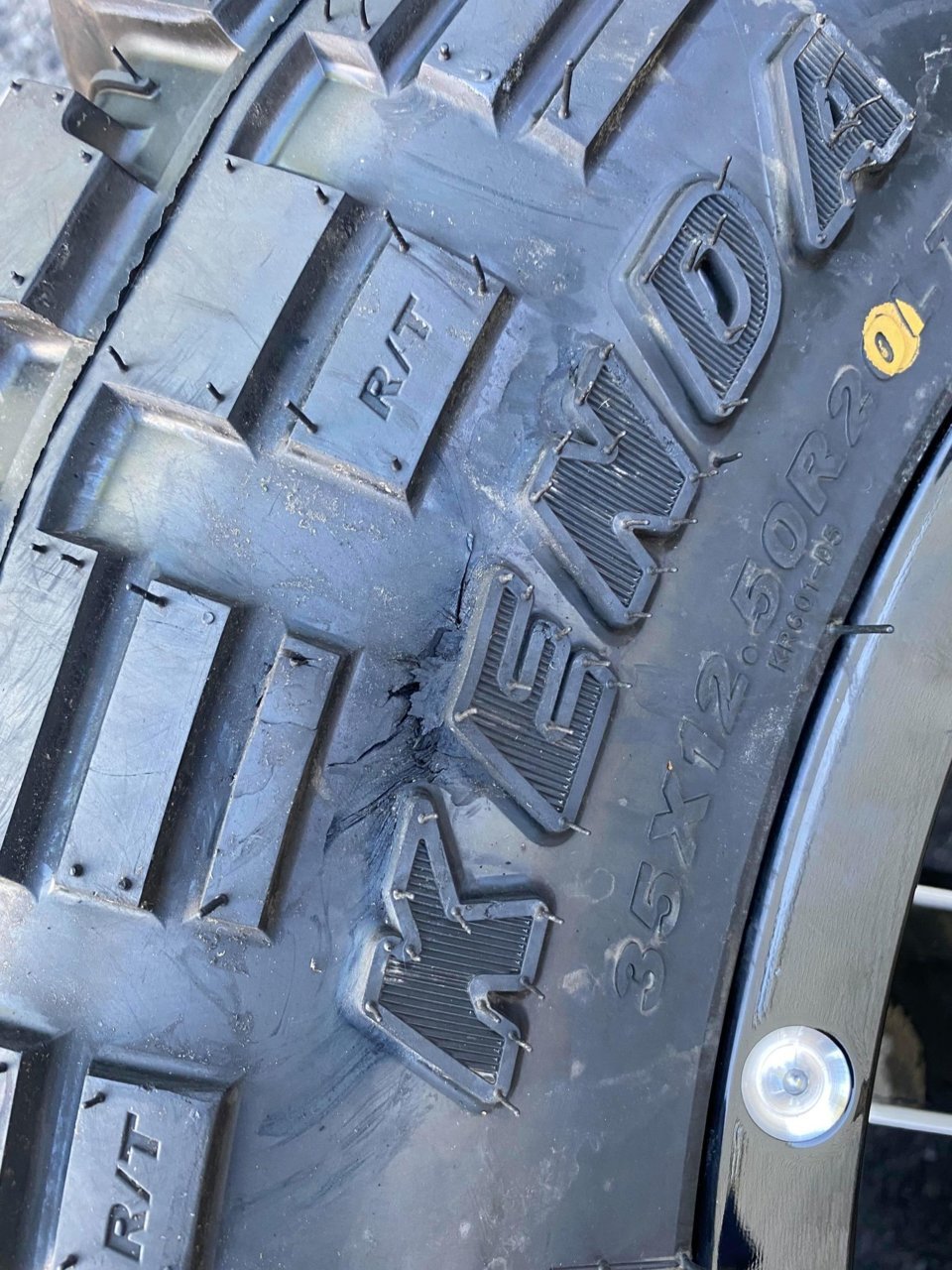 tire2.jpg