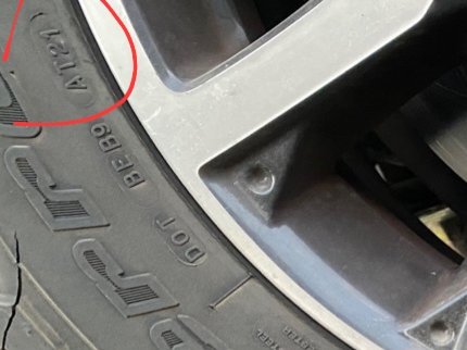 tire2.jpg