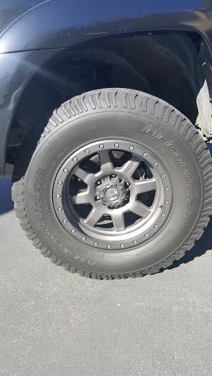 tire2.jpg