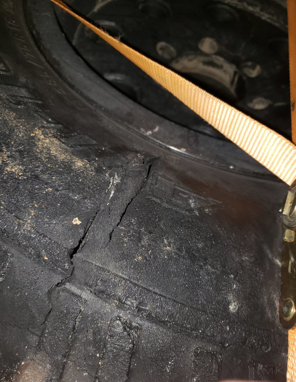 tire3.jpg
