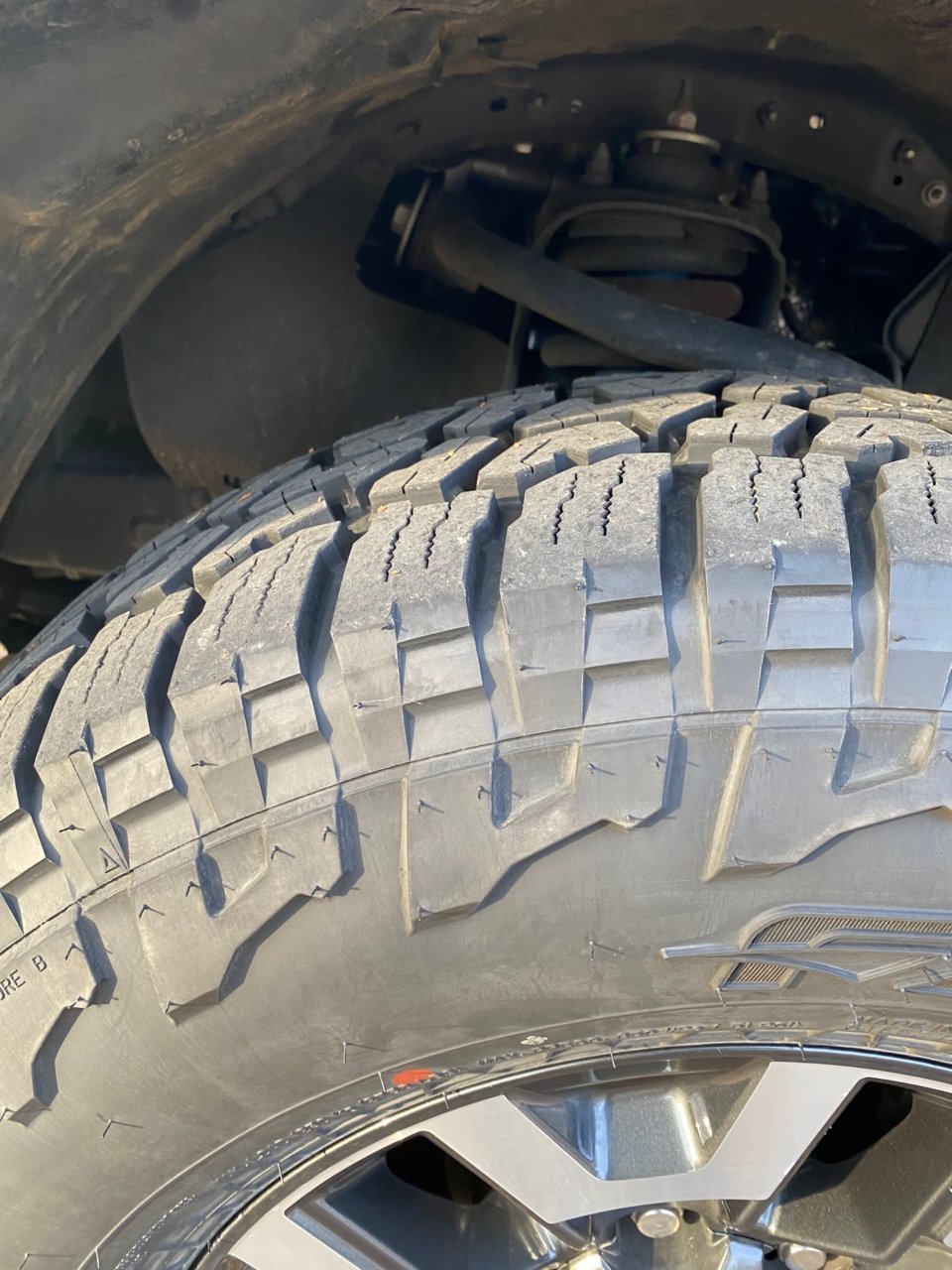 Tire3.jpg