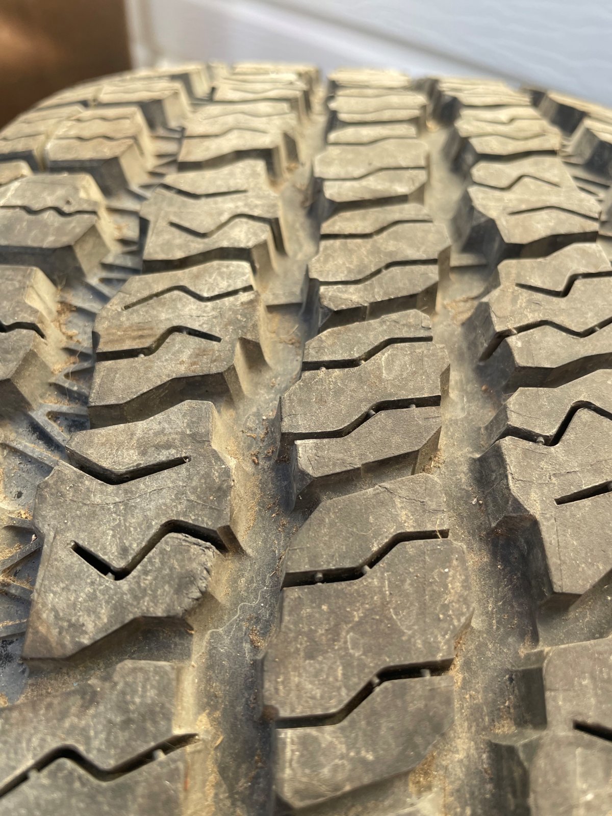 tire3.jpg