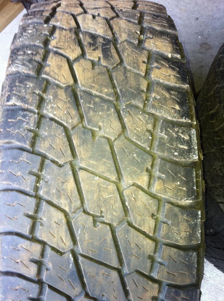 Tire3_aec229d89a7a91ab6575f087f9267b442a779b71.jpg