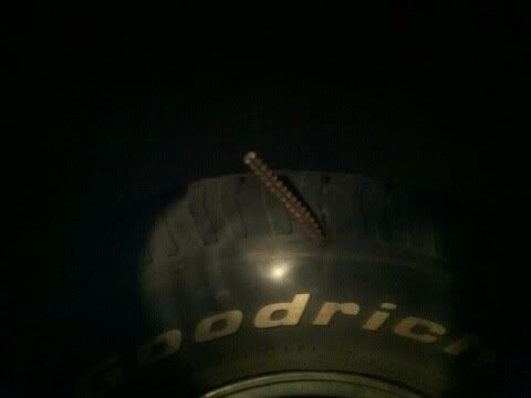 tire_e87c2bf87db91cb9f4690175cb45e8307ad3d5d6.jpg