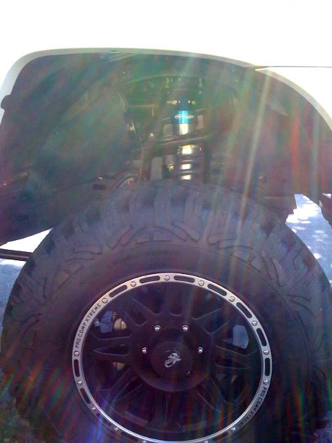 Tire_ea1afb2dc2000d04da3103a9fb8871e8dad002cb.jpg
