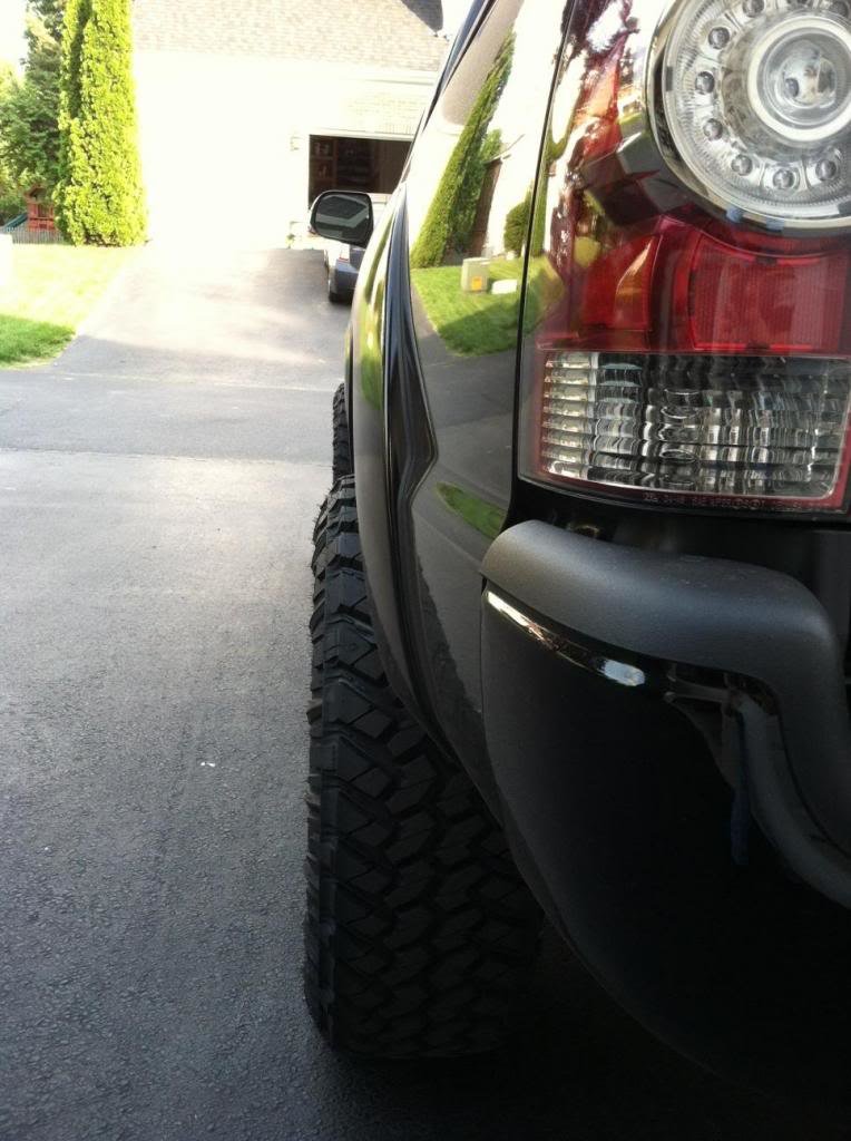 Tire_zps23abf470_b0d6c869083c9bdc43a02796423016c241b09386.jpg