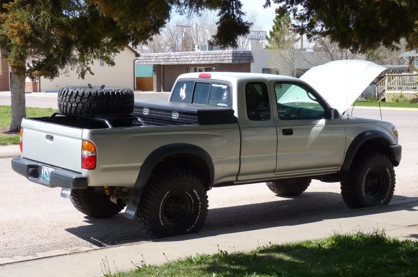 tirecarrier_8d9fabd32f63a750adac3928108a6b33cdf7688e.jpg