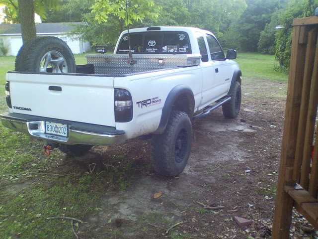 tiremount2_877e331d4e67764acb1fb63bf089250131144b69.jpg