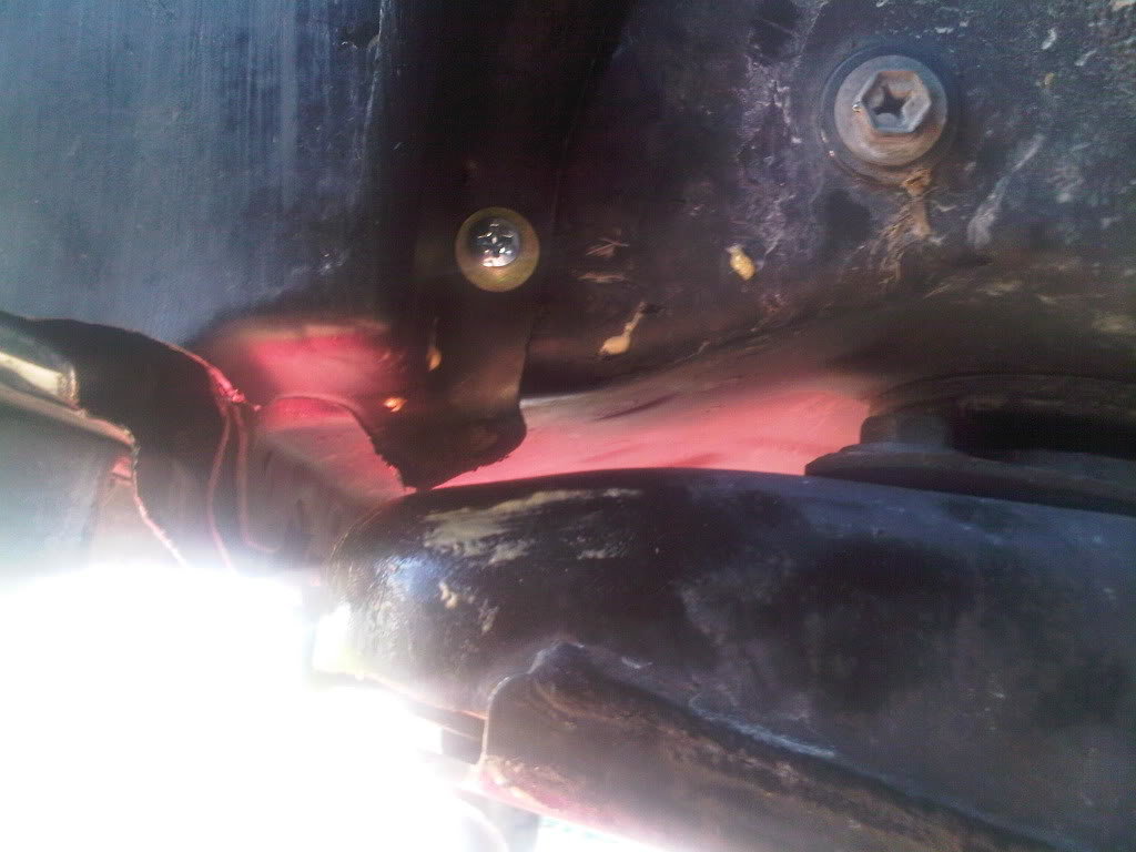 TireRub_ab06ab4e131d28d8169733a53a8a59dd5ce8a271.jpg