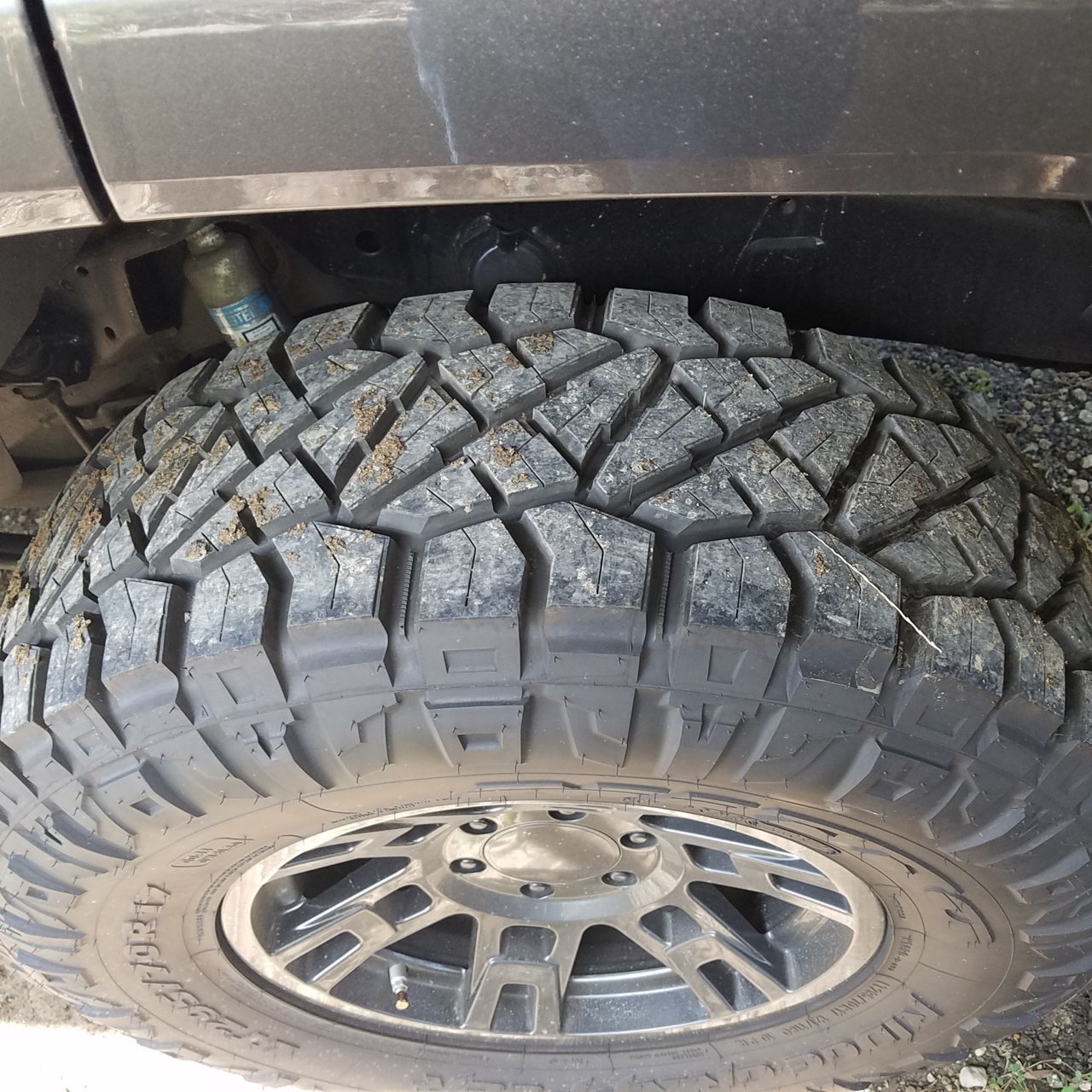 Tires 1.jpg