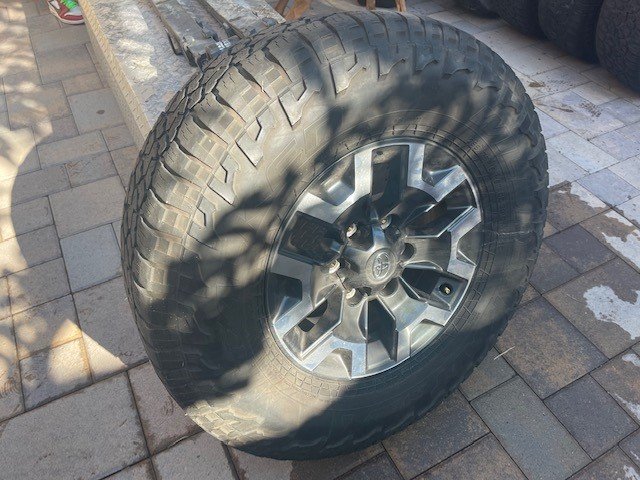 Tires 1.jpg