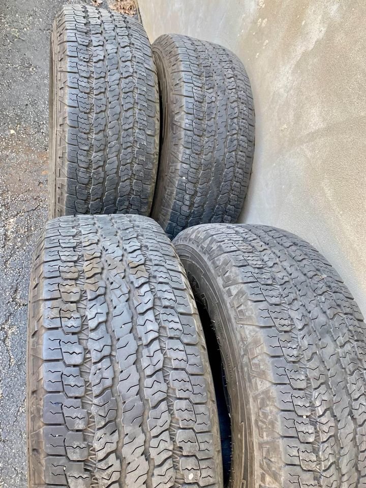 Tires 2.jpg