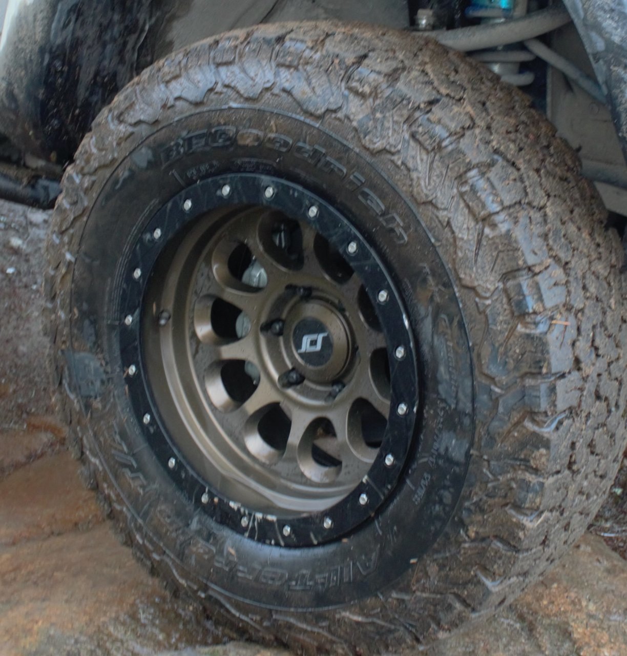 tires gap.jpg
