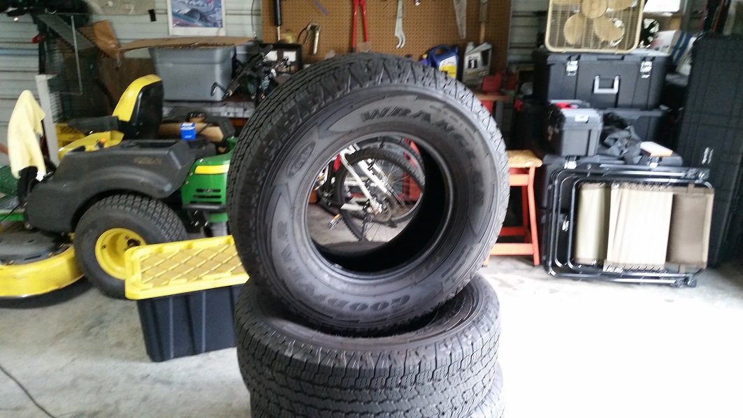 Tires1.jpg