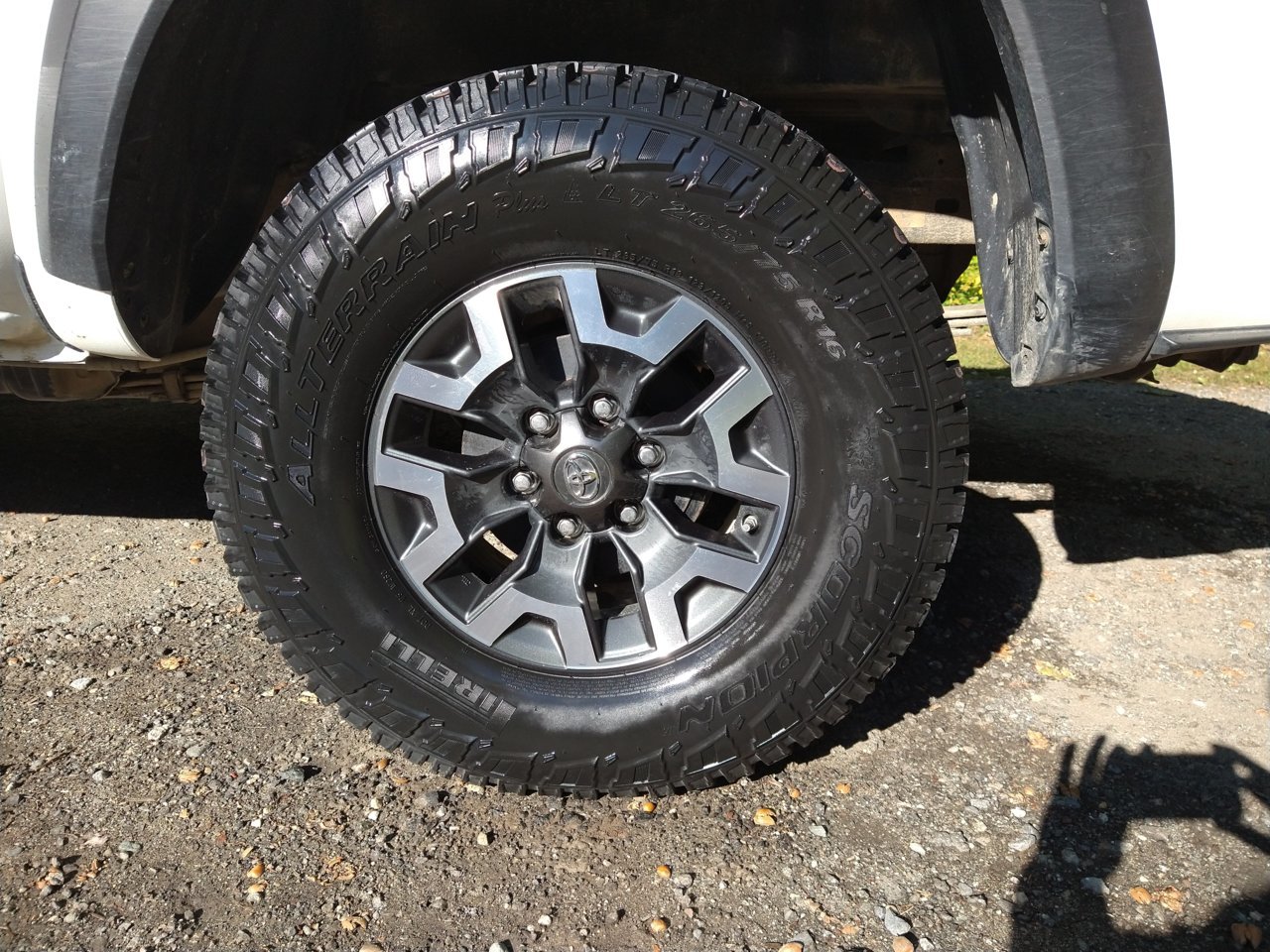 tires1.jpg