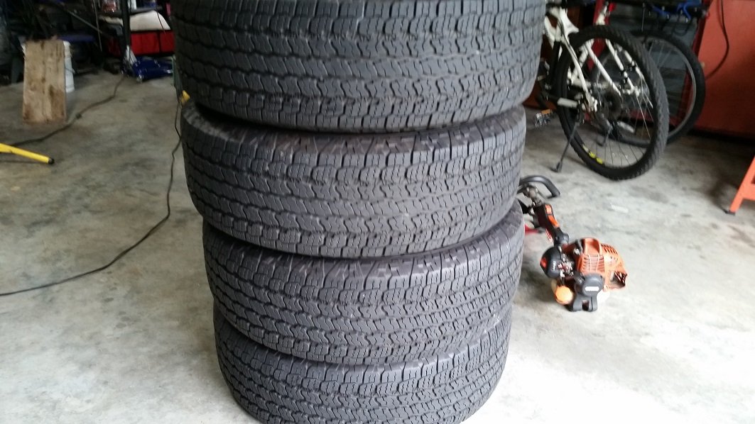 Tires2.jpg