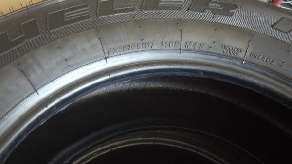 tires2_f0176760ef860b20eff3b04d6cfbdf1dc76e3e6b.jpg