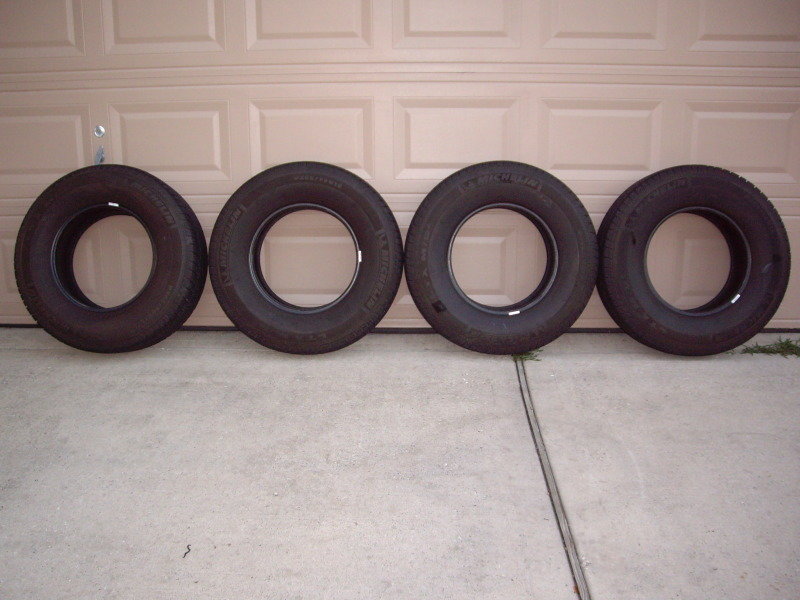 Tires_Michelin_1_feeb14b00e6ee994205daa76f91af1221c3a944c.jpg