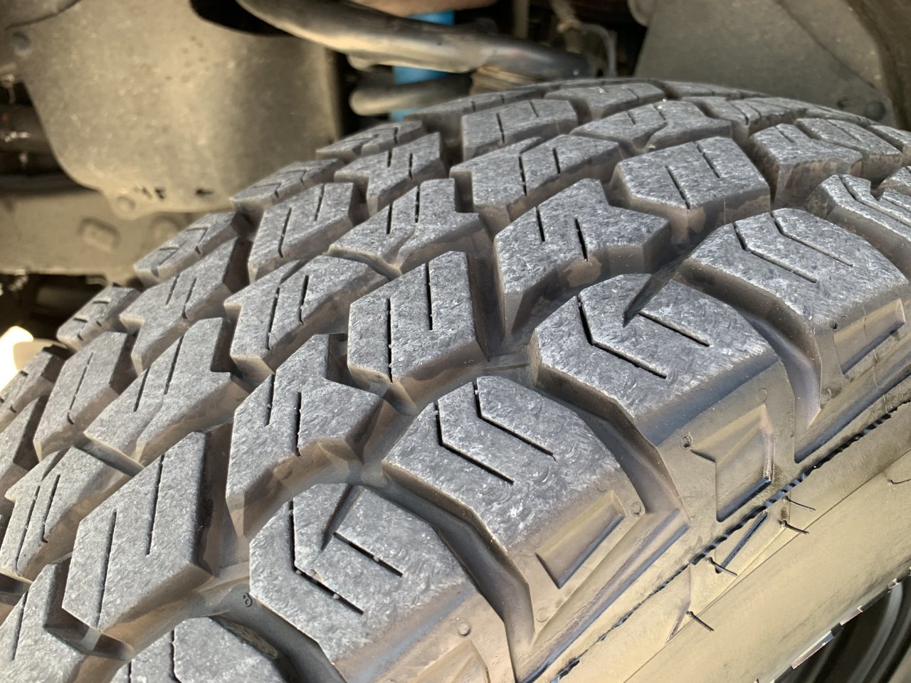 tiretread.jpg