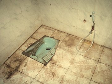 toilets-dahab-3400928963.jpg