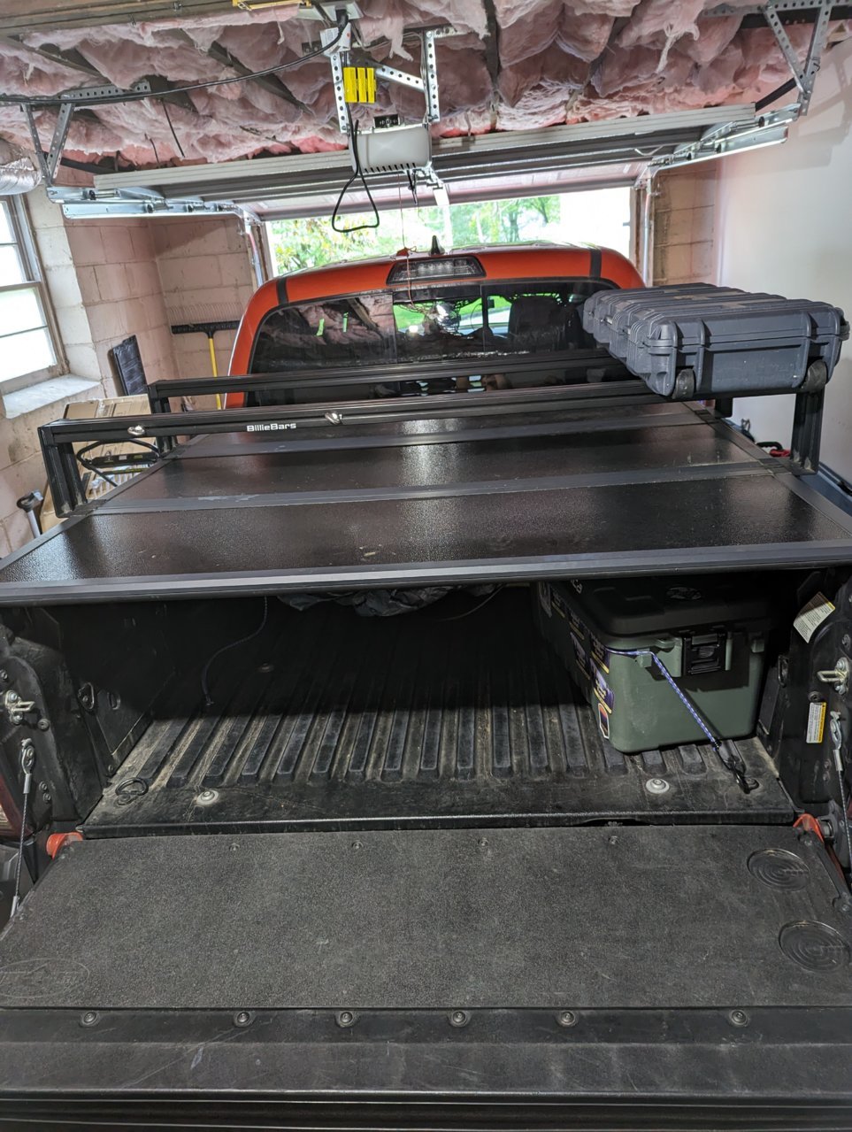 tonneau.billy bar.jpg