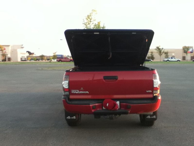 Tonneau Cover3.jpg