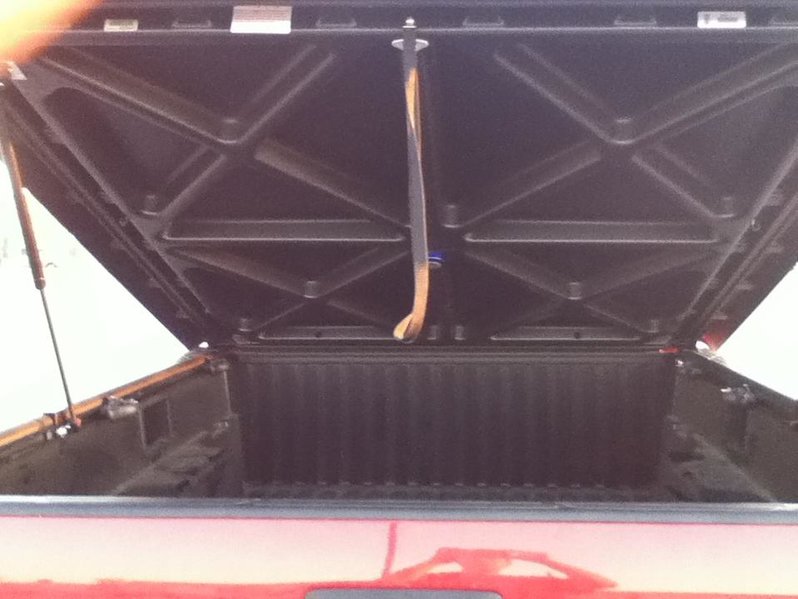 Tonneau Cover5.jpg