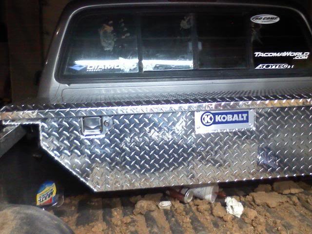 toolbox_c76a2f2ba827fc2eaa08f4a57bed56cbff845e57.jpg