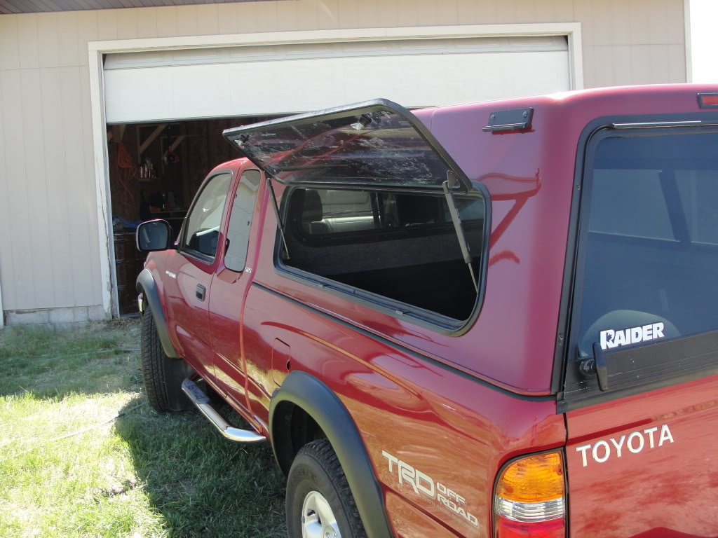 Topper2_4843763b5f390eb8941f6392e7009a434e5e1468.jpg