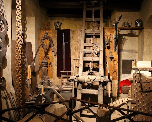 torture_chamber_in_prague_castle-copy.jpg